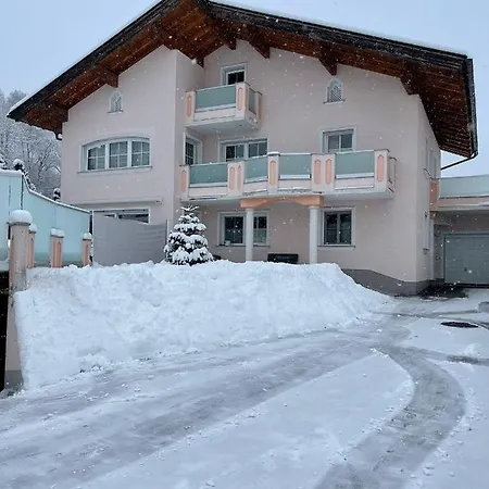 Schmidl Apartment