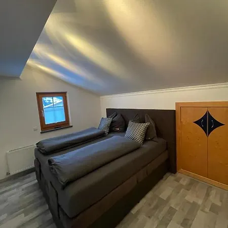 Schmidl Apartment